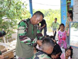 Pangkas Rambut Gratis Kepada Warga