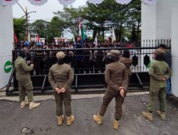 Satpol-PP Kalteng Lakukan Pengamanan Aksi Damai Penolakan Kenaikan BBM