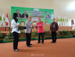 Yansen A. Binti Pamit dan Serahkan Jabatan Kepada H. Nuryakin Sebagai Ketua Terpilih Ikatan Alumni UPR