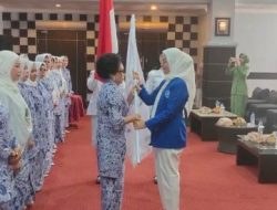 Ketua DPD IWAPI Kalteng Lantik Pengurus DPC IWAPI Kobar