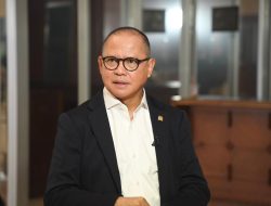 Kembali Maju, Drs. H. Mukhtarudin Dari Daerah Untuk Indonesia