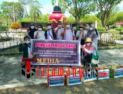 Minta Pemerintah Perhatikan Nasip Mereka, Sejumlah Mantan Tekon Lakukan Penggalangan Dana Di Jalan