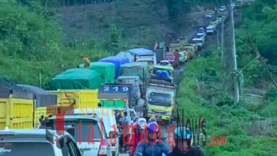 Kembali Macet Total: Jalan Lintas Palangka Raya – Gunung Mas