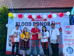 25.000 Kantong Darah dari Semarak Ulang Tahun Alfamart ke-25