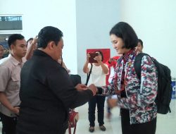 Wagub Sambut Kachina Ozora Pembawa Duplikat Sang Saka Merah Putih