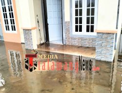 Banjir Rendam Perumahan Casadova Palangka Raya, Warga Keluhkan Drainase Buruk