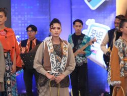 Paduan Anggun Wastra Kalteng dan Inovasi Digital: Miss Teenager Raisya Pukau Borneo Decafest 2025 Bank Indonesia