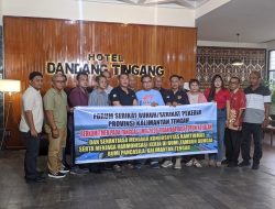 Bukan Unjuk Rasa, Buruh Kalteng Pilih Senam Sehat dan Cek Kesehatan di Hari Esok