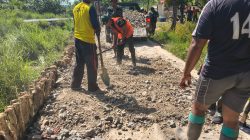 Tingkatkan Badan Jalan Sepanjang 1,2 Km Oleh Satgas TMMD dan WargaT