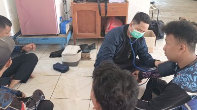 Apresiasi Petugas Garis Depan, Kadishut Kalteng Tegaskan Pentingnya Kesehatan Personel Damkar