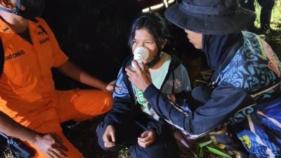 Dua Jam Mencekam, Tim Rescue Berhasil Evakuasi Warga yang Terjebak Karhutla di Mahir Mahar