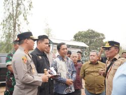 Gubernur Kalteng H. Agustiar Sabran, Pastikan SMAN 1 Cempaga Dibangun Kembali Pasca Terbakar